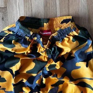 Supreme warm up pant yellow camo hot sale
